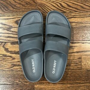 Old Navy Gray EVA Slide Sandals